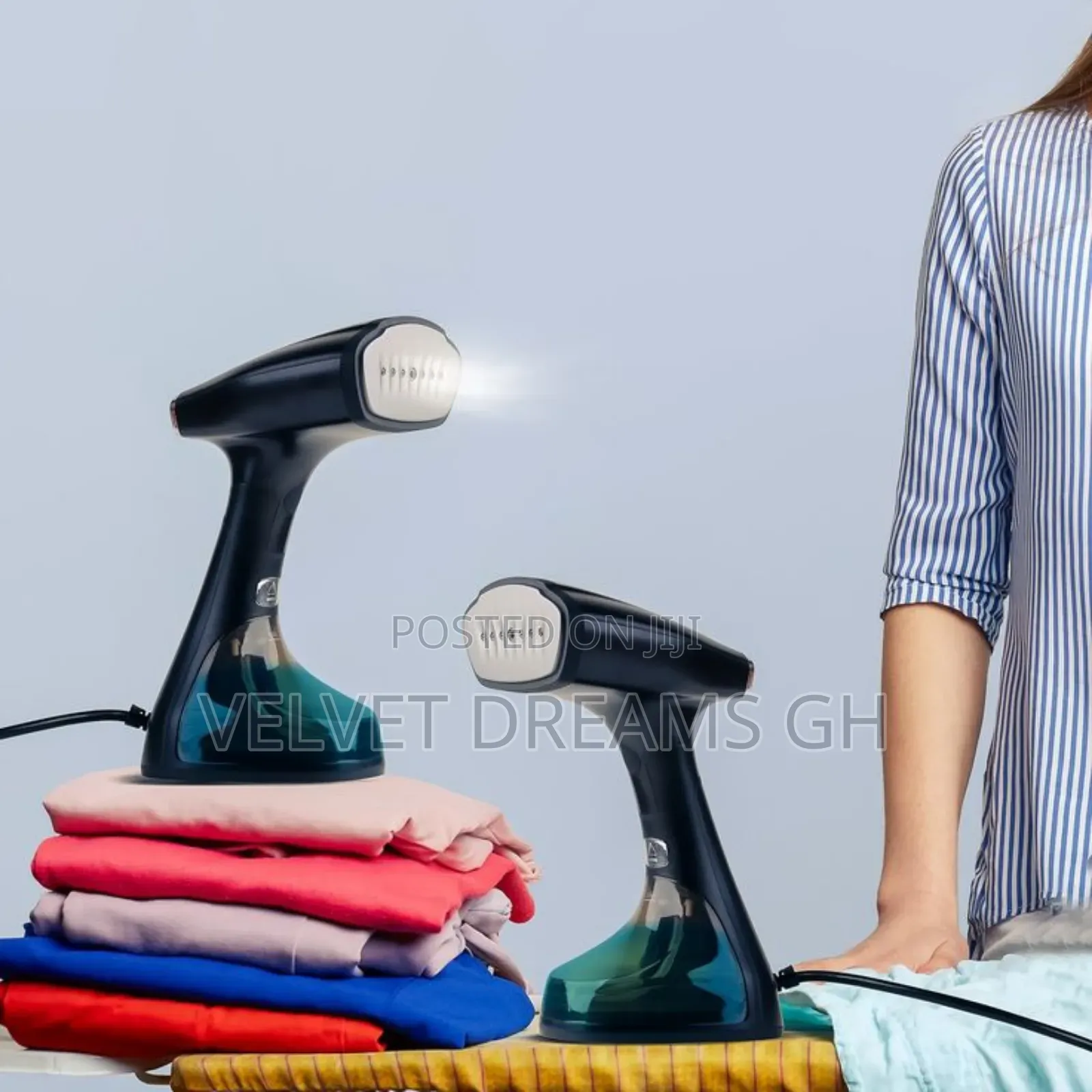 Quality Portable Garment Steamer, Smooth Clothes Anywhere You Go!