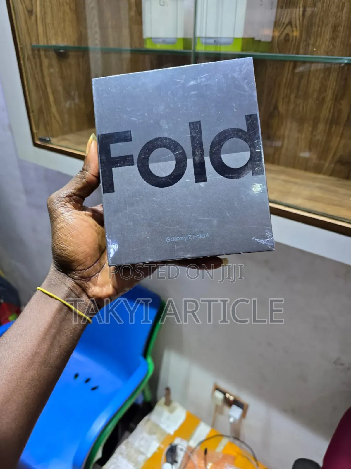 New Samsung Galaxy Z Fold4 256 GB Black