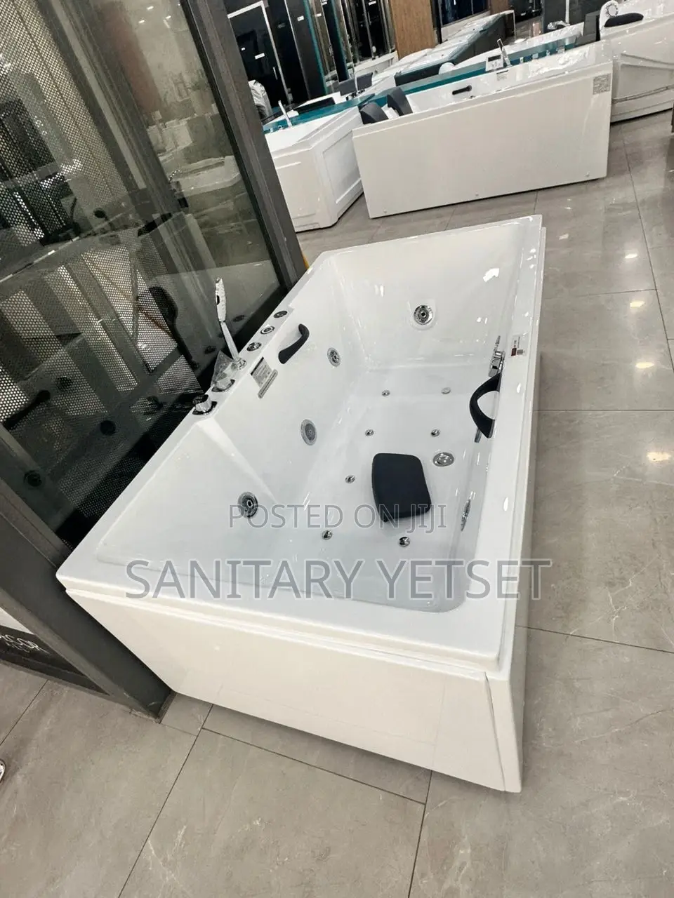 Bluetooth Massaging Jacuzzi Bath. TLP-665