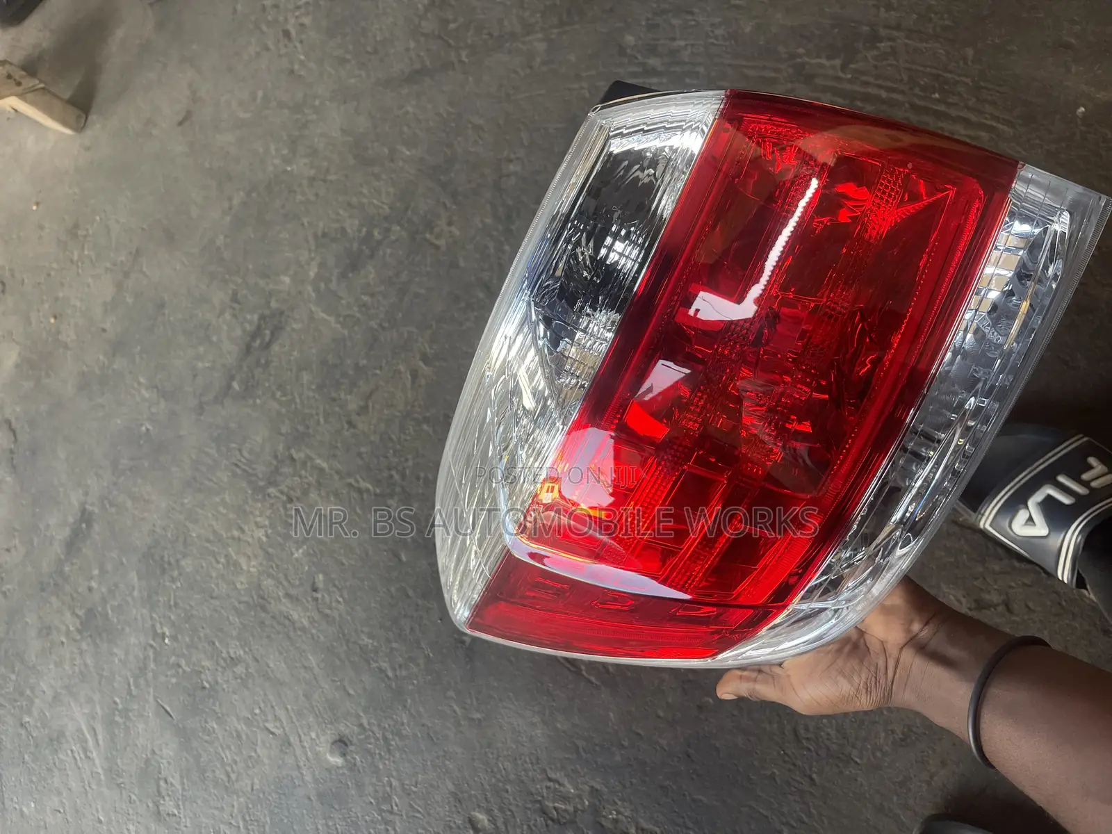 Toyota Highlander Taillight 2008 To 2013 Models