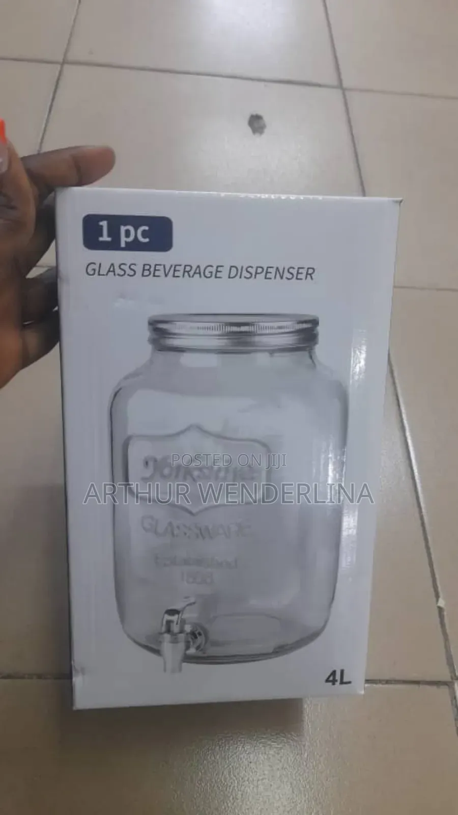 Glass Beverage Or Drink Dispenser With No Stand