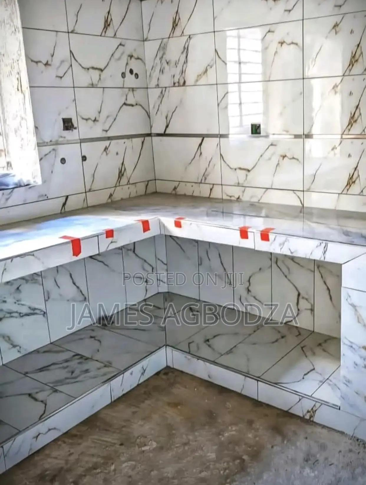 Good Professional Master Tiler