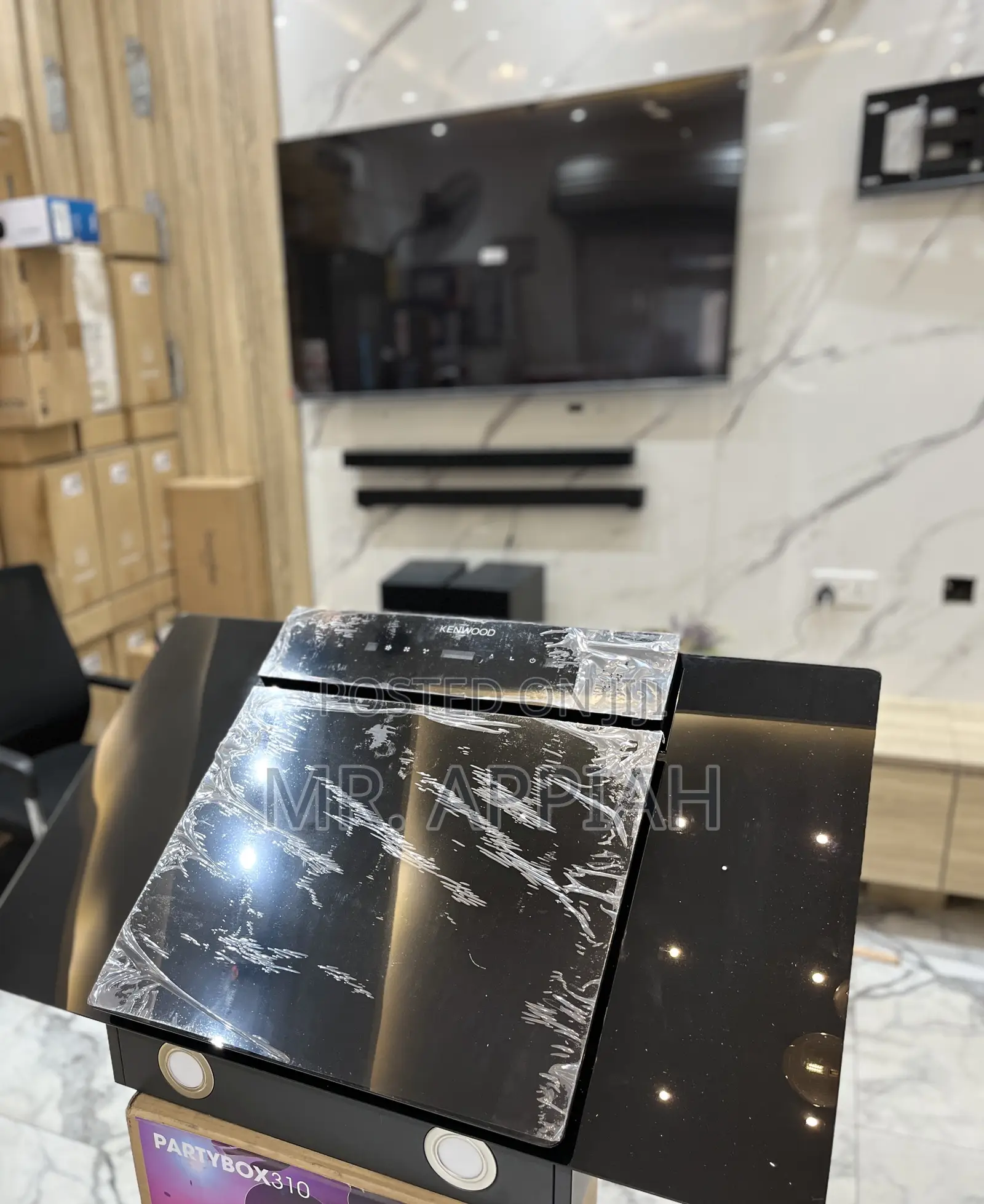 Affordable Tempered Glass Kenwood 90cm Inbuilt Rangehood(Black)