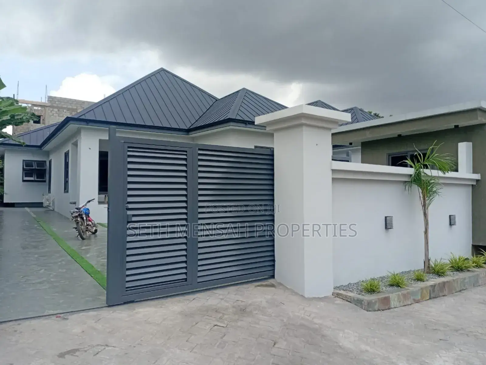 3bdrm House in Kwabenya for sale