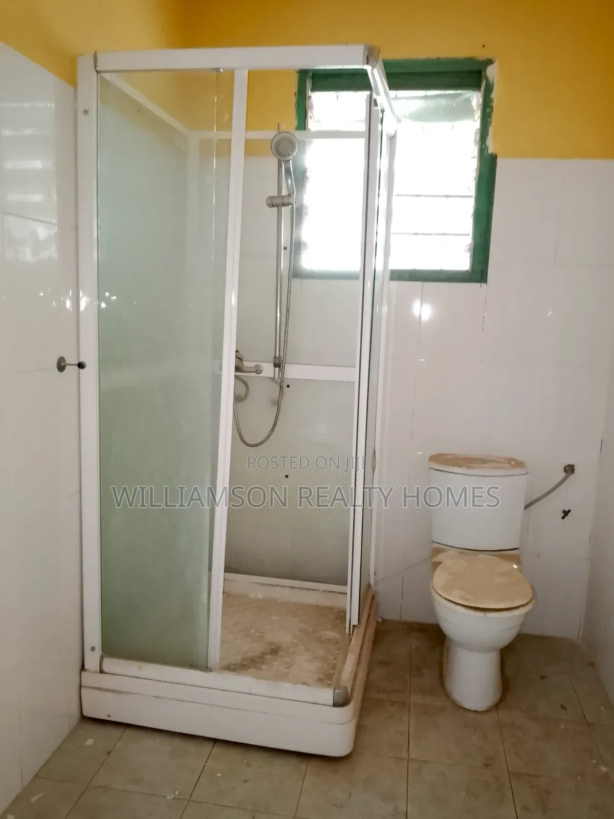 3bdrm Apartment in Community 18 Area, Spintex for rent