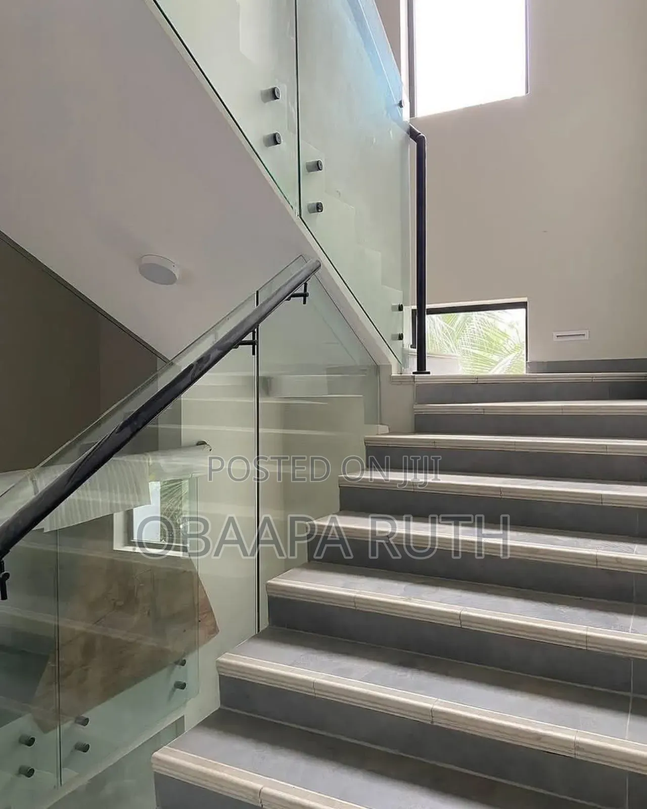 Furnished 5bdrm Duplex in Adjiriganor for sale