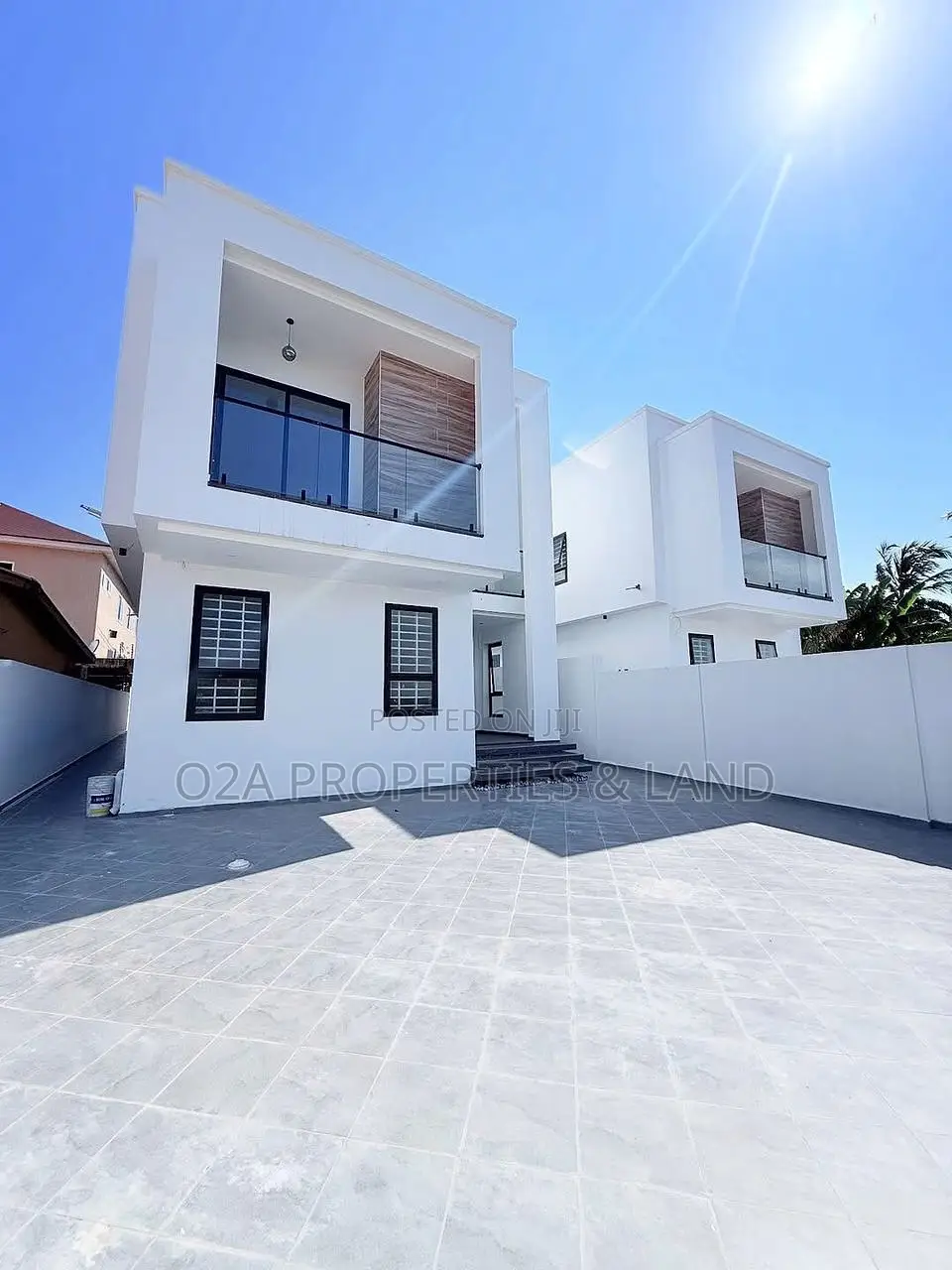 4bdrm House in Sakumono, Spintex for sale