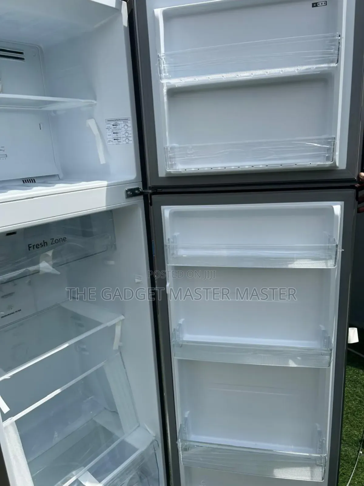 Hisense Top Mount Refrigerator Rt3n328nai