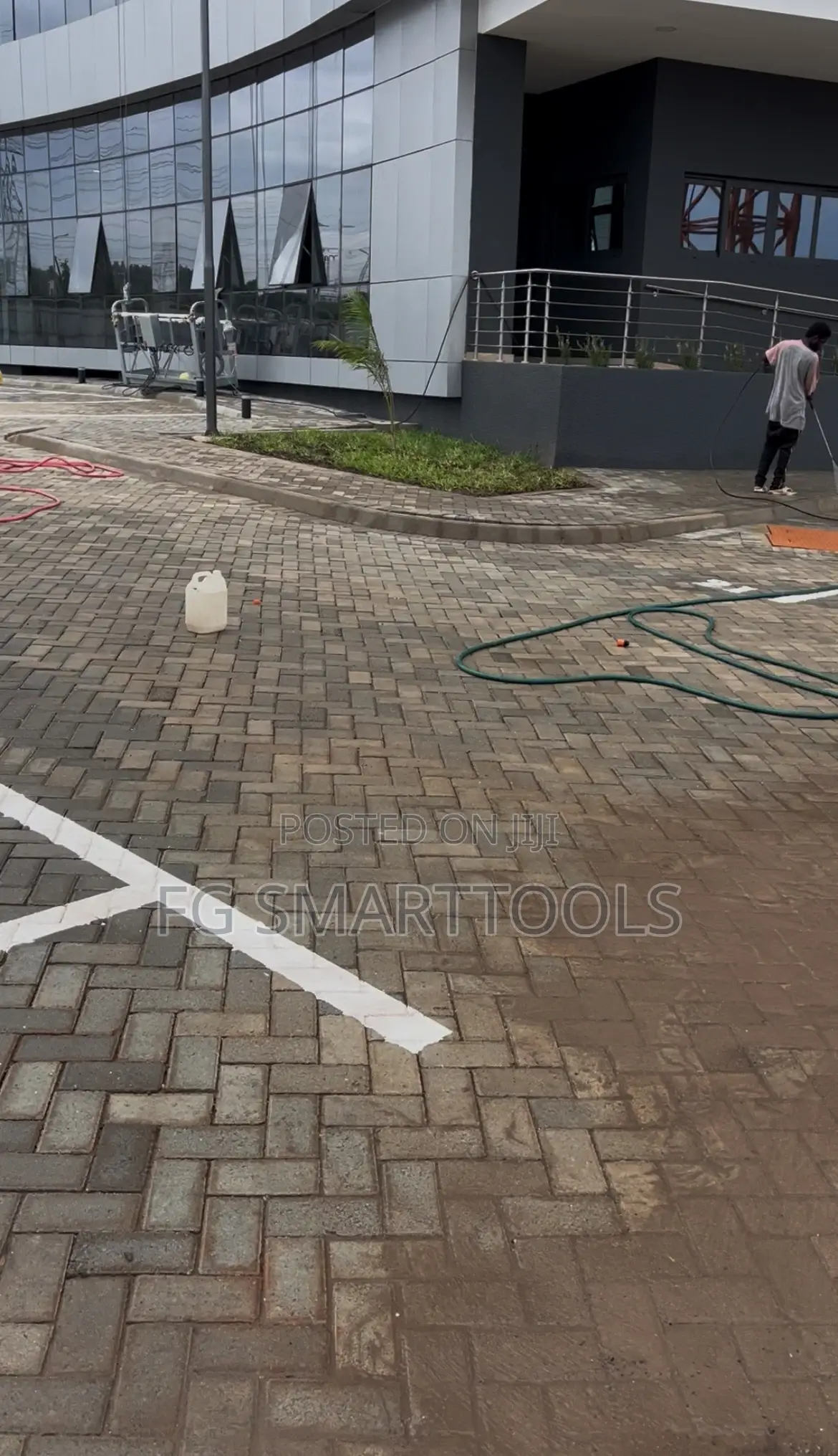 Compound Pressure Washing and Floor Cleaning