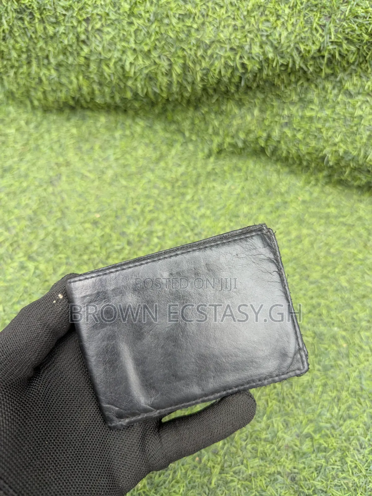 Black Leather Money and Card Wallet (Pre Owned)
