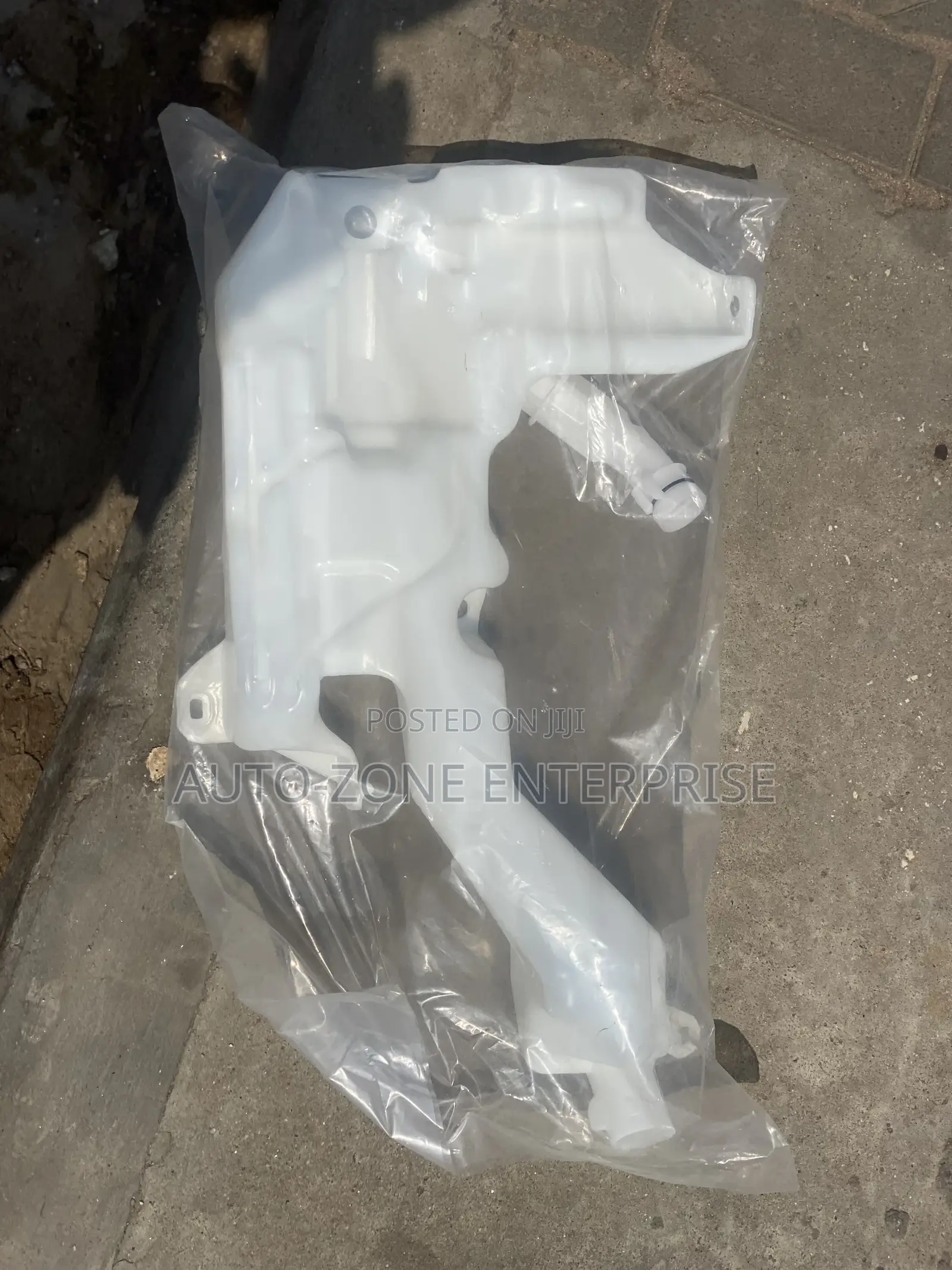 Honda CRV 2017 2018 2019 2020 Wiper Bottle