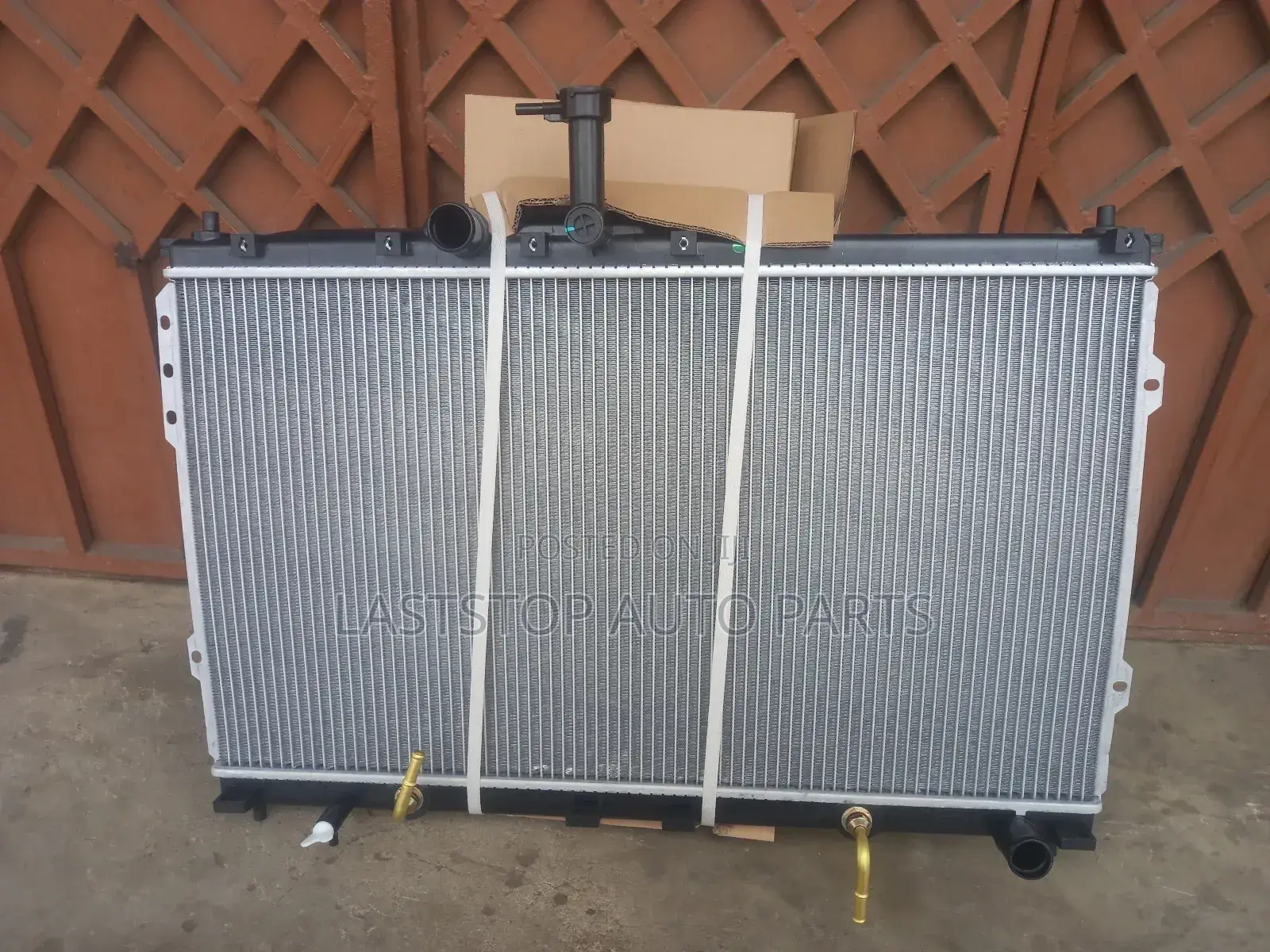 Hyundai H1 Radiator [Water Tanks] - Abossey Okai to All Areas.