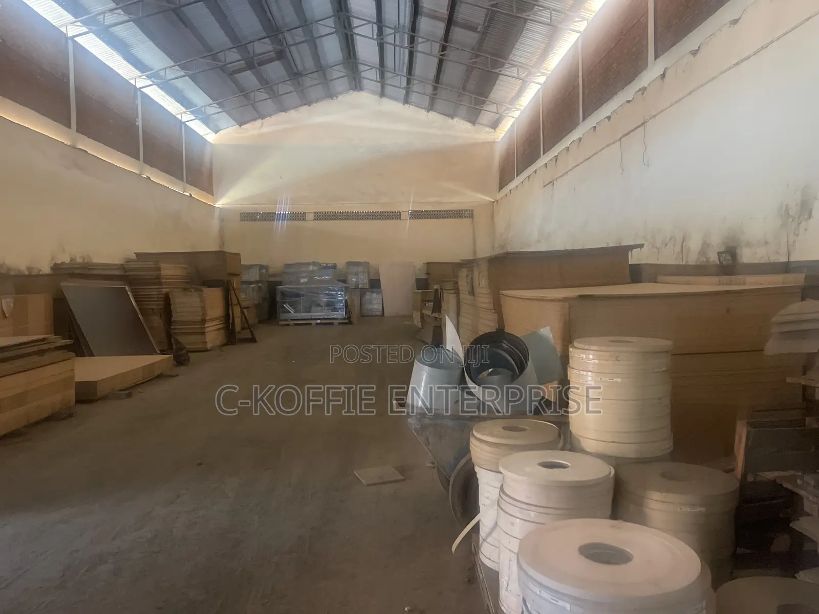 1100 SQM Warehouse at Spintex for Rent
