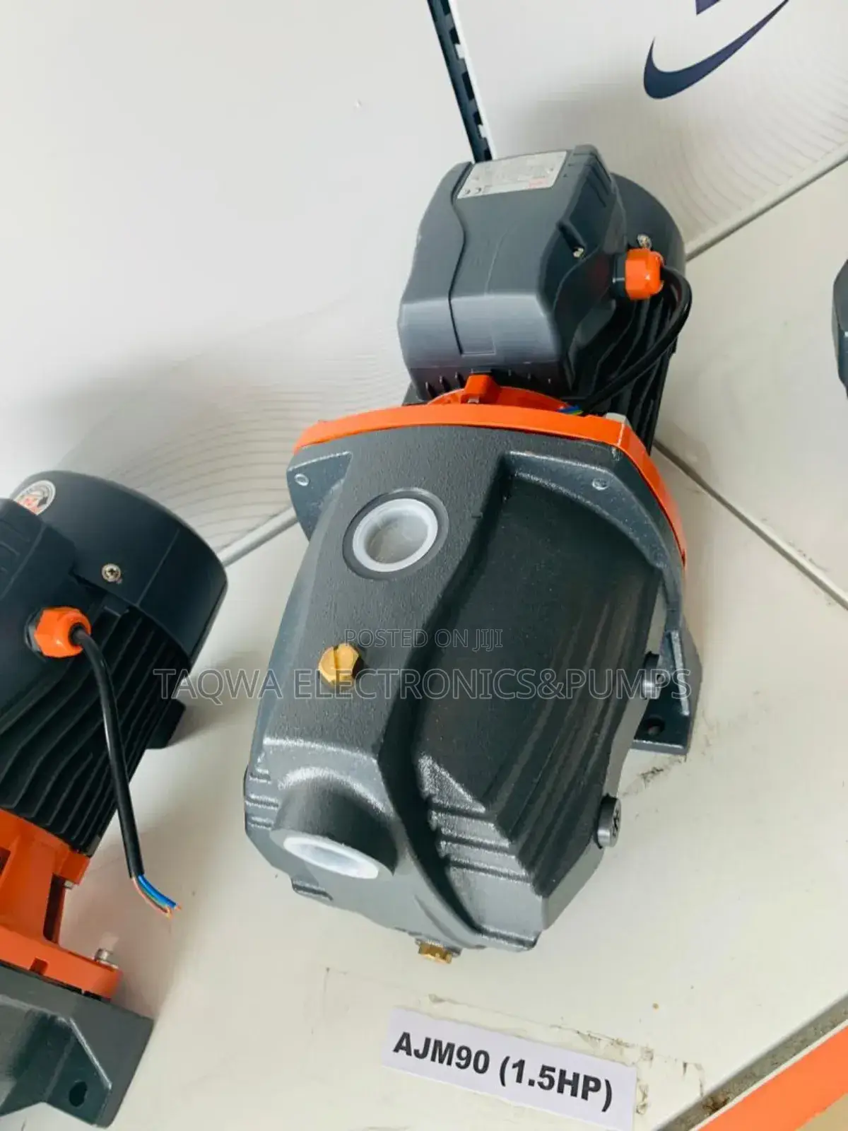 Quality Leo Cast 1.5hp Ajm90 Water Pump
