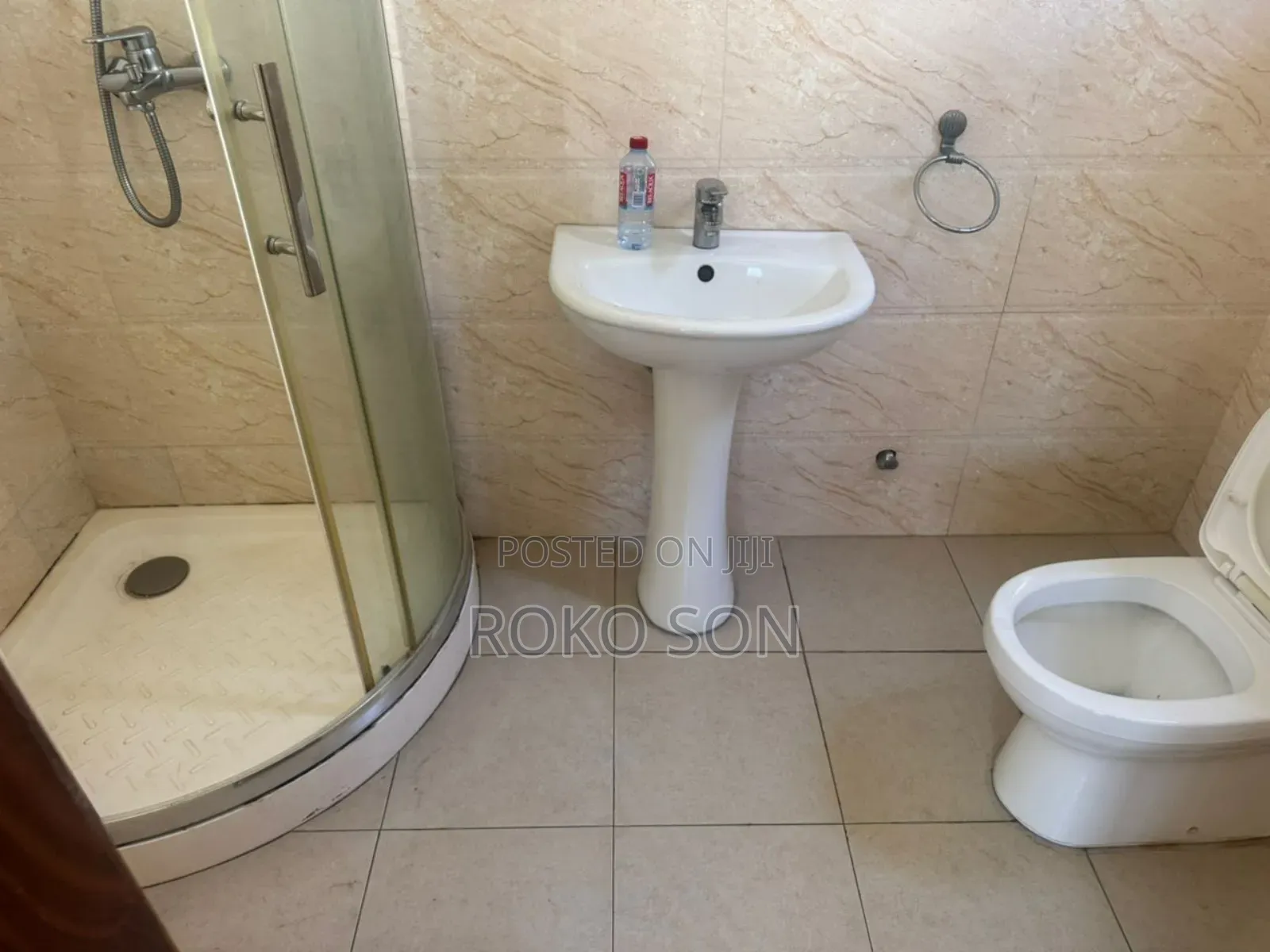 2bdrm Apartment in Dr Roko, Achimota for rent
