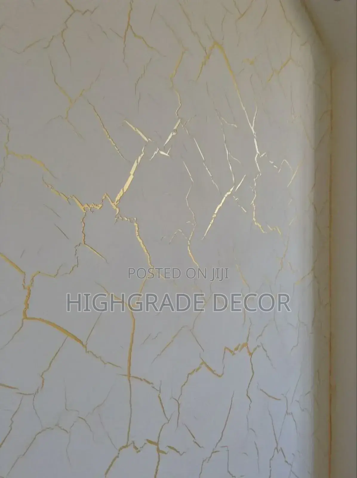 Painting Graffiato Pop Skimming Stucco