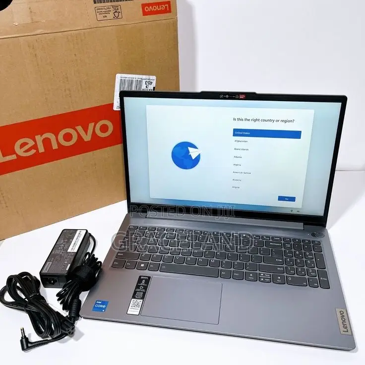New Laptop Lenovo Ideapad 3 8GB Intel Core I3 SSD 256GB