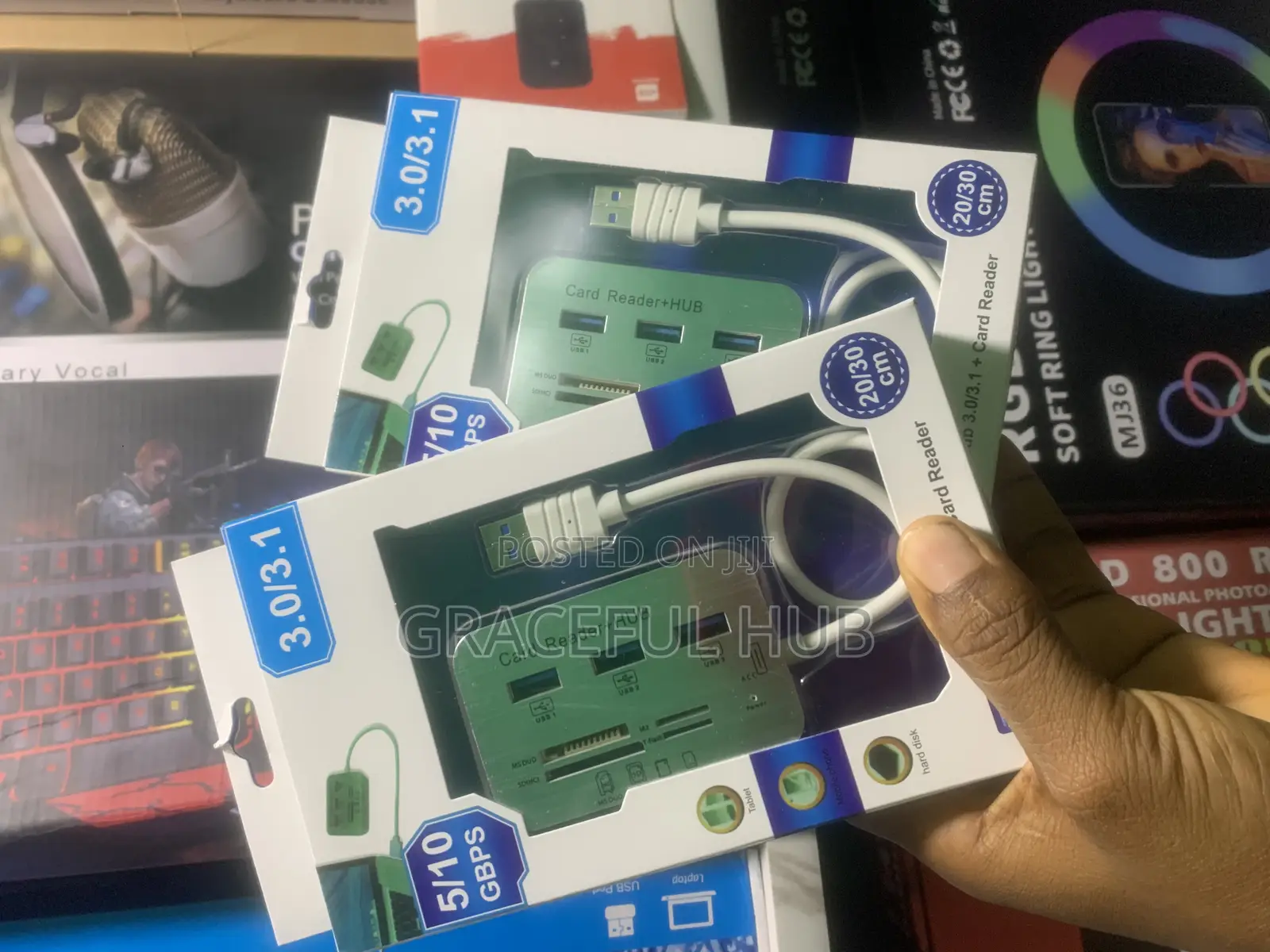 Hub + Card Reader