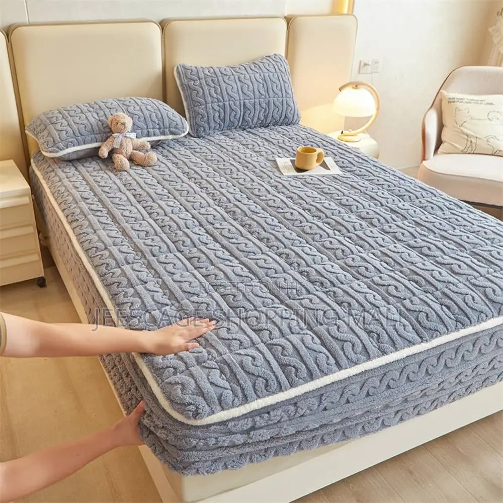 High Quality Fitted Comfortable Mattress Cover