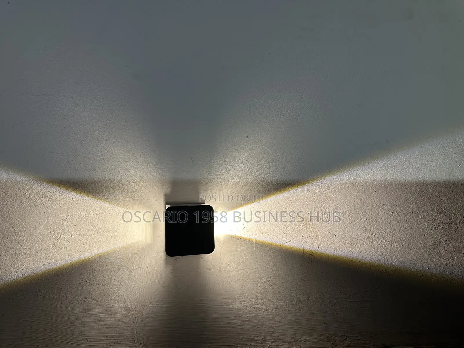 Wall Light 