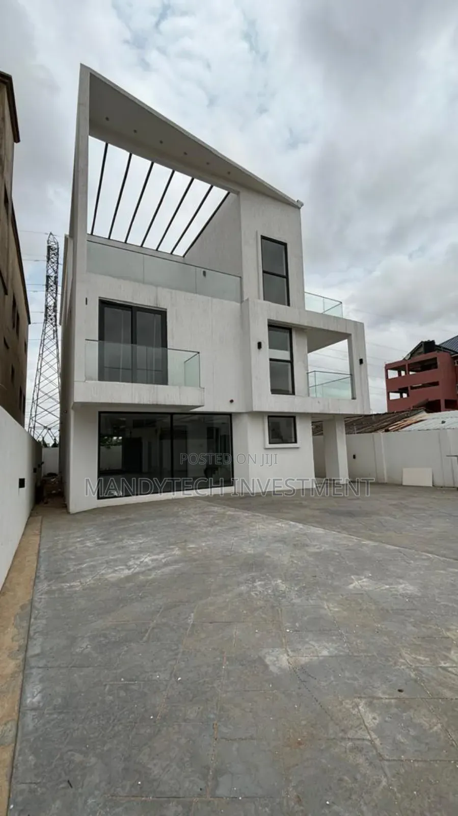 4bdrm Duplex in A&C Mall Area for sale