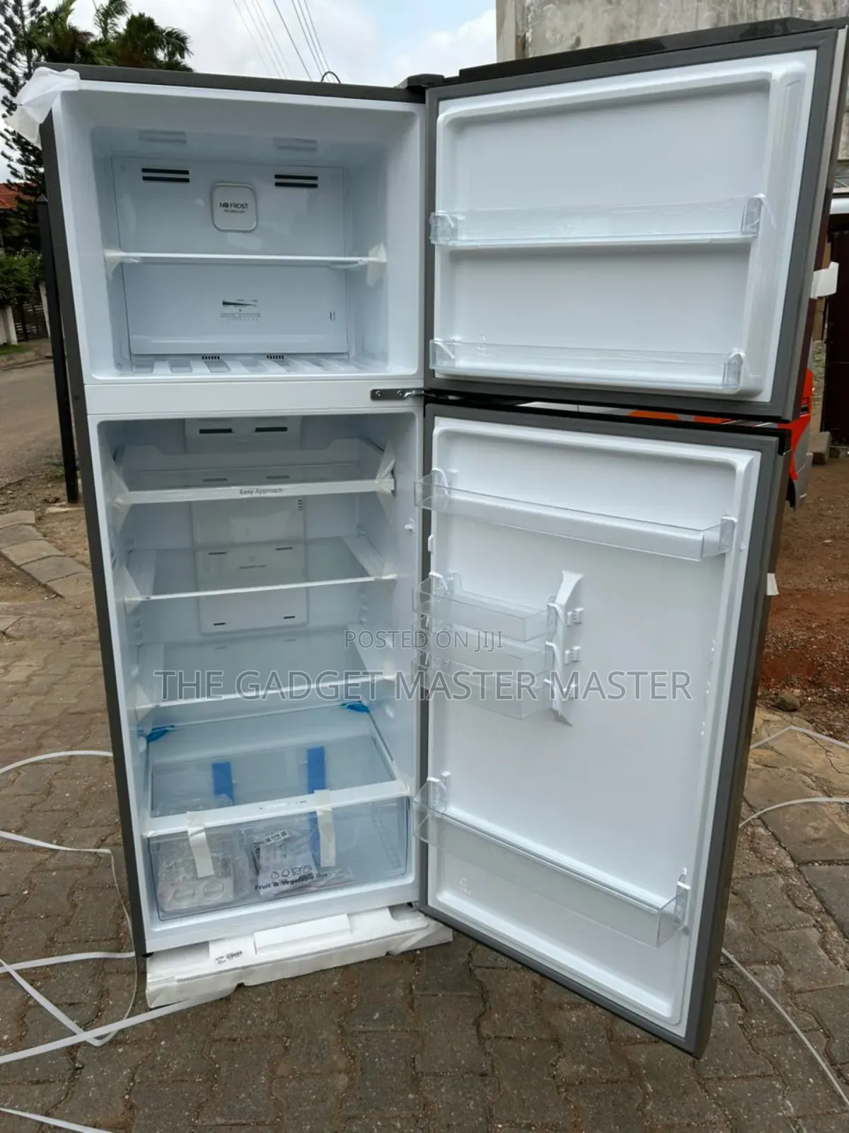 Hisense 599l Top Mount Freezer