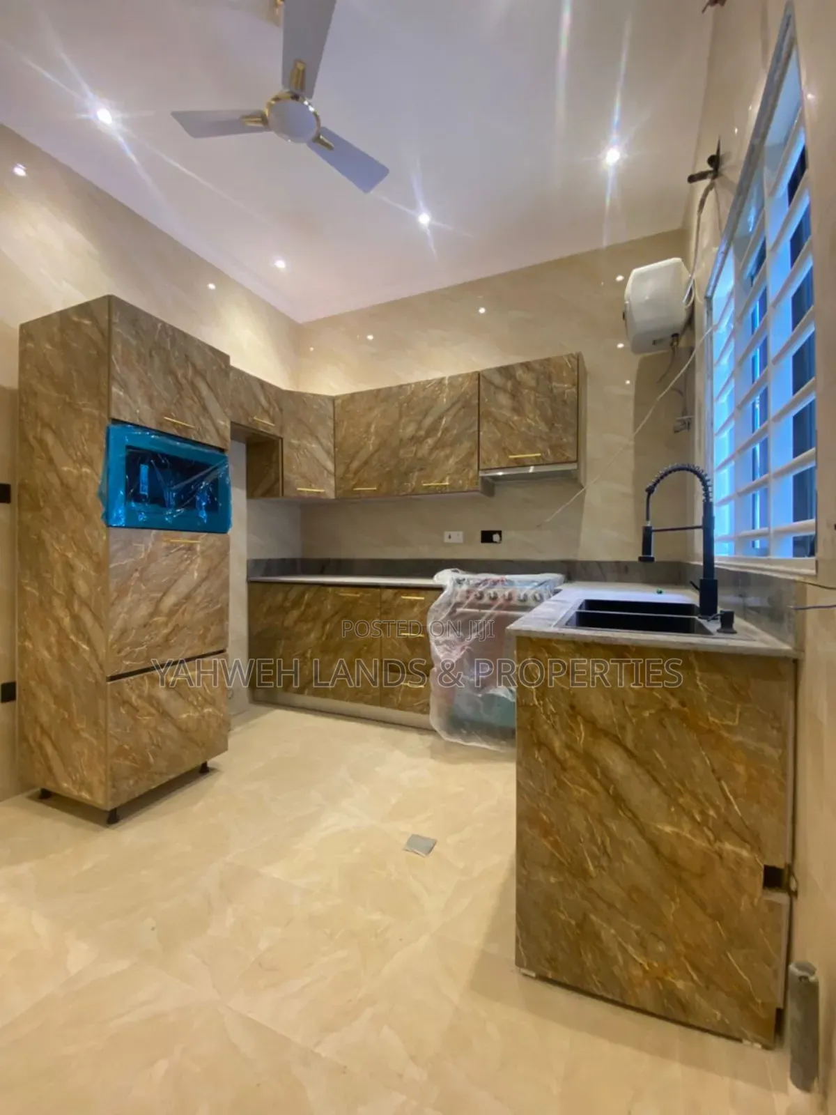 3bdrm House in Spintex for sale