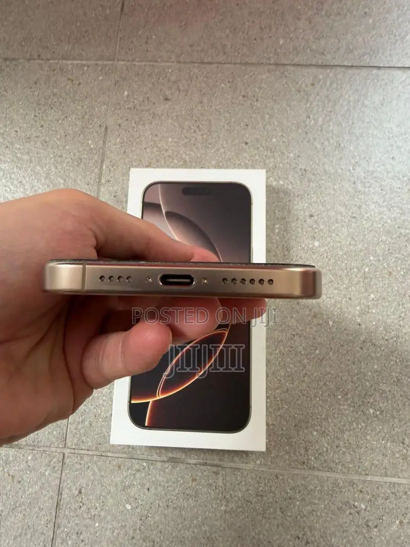 Apple iPhone 16 Pro Max 256 GB Gold