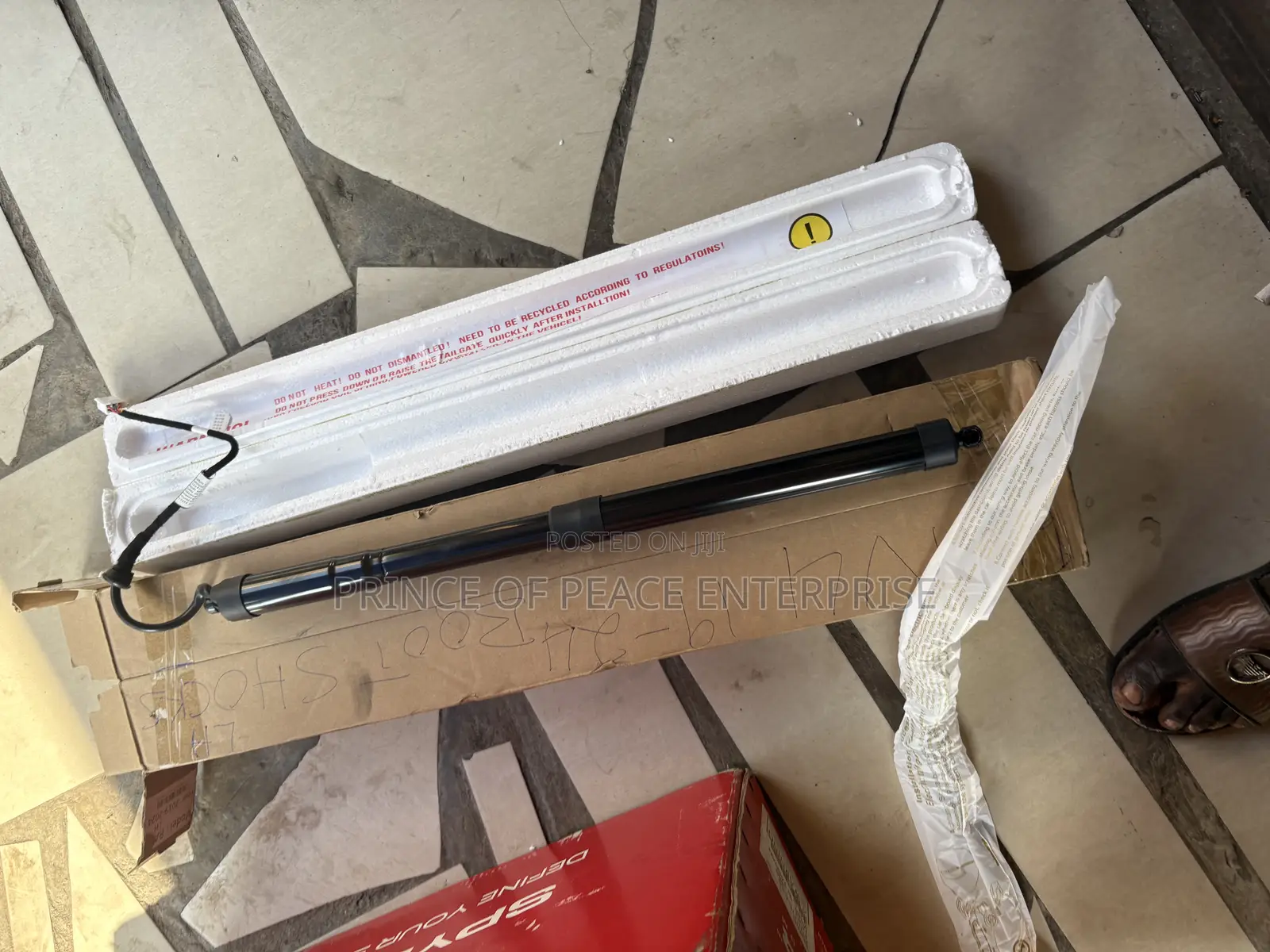 Rav4 2019 2020 2021 2022 2023 2024 Electronic Boot Shocks Absorbers