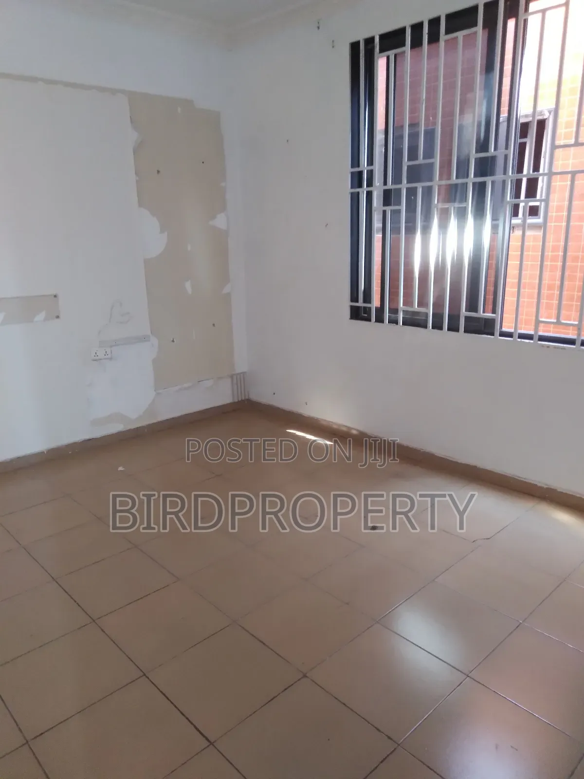 1bdrm Apartment in Bird-Group, School Junction for rent