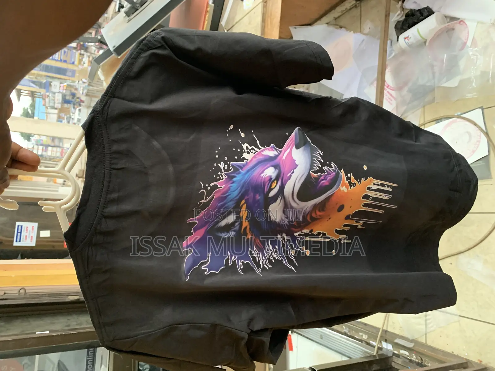 T-Shirt (Wolf Design)