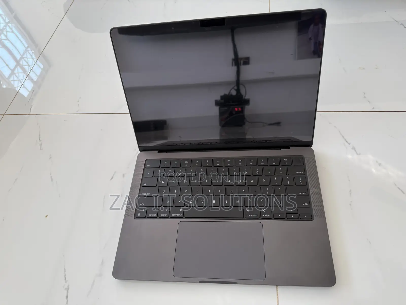 Laptop Apple MacBook Pro 2024 M4 Pro 24GB Apple M4 Pro SSD 1T