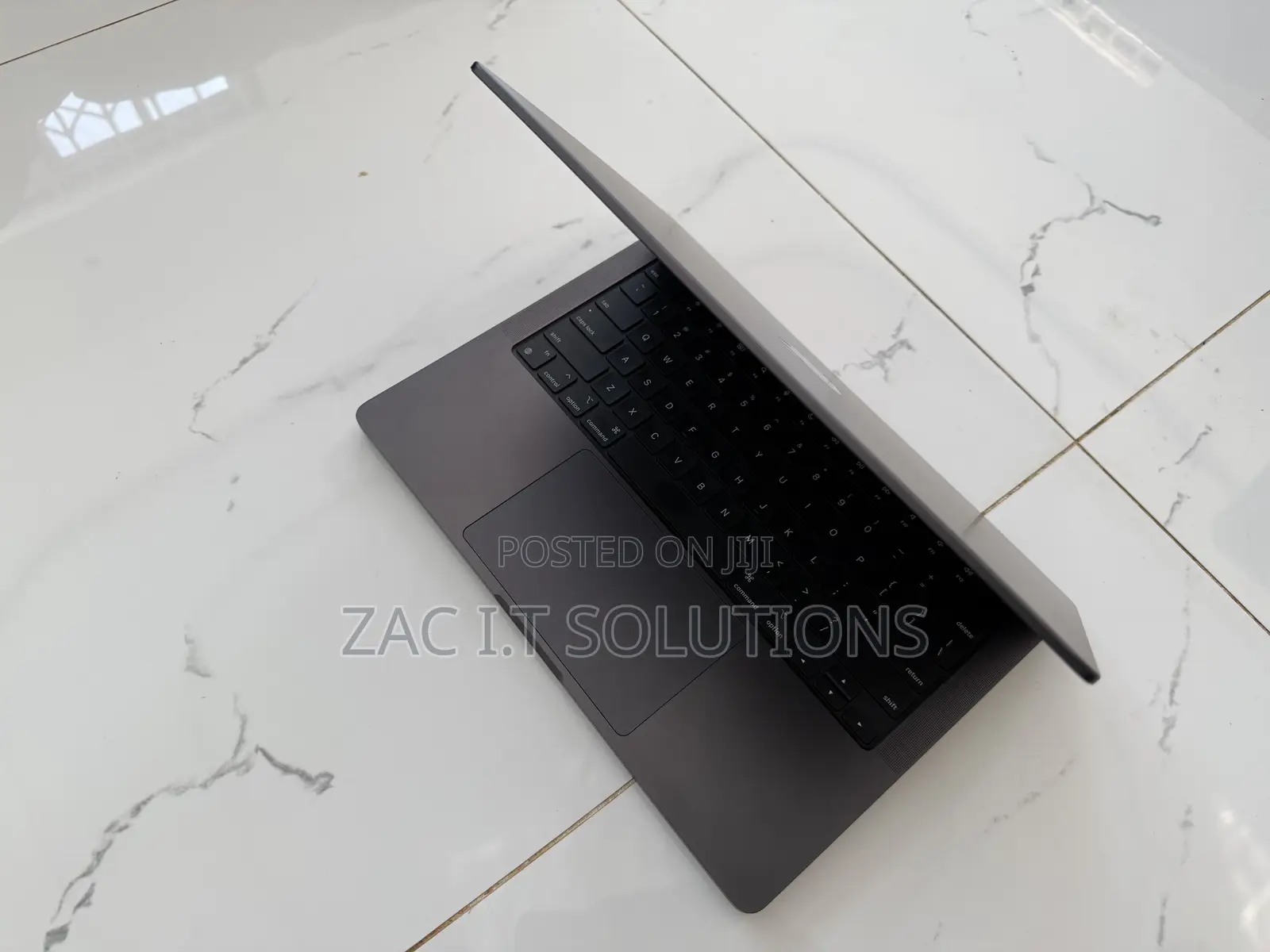 Laptop Apple MacBook Pro 2024 M4 Pro 24GB Apple M4 Pro SSD 1T