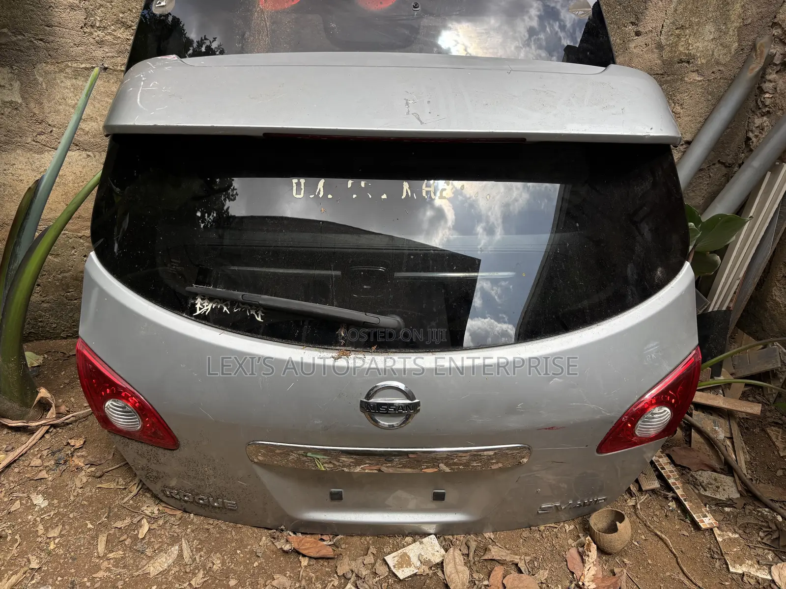 Nissan Rogue 2008,2010,2012 Boot / Tailgate Available