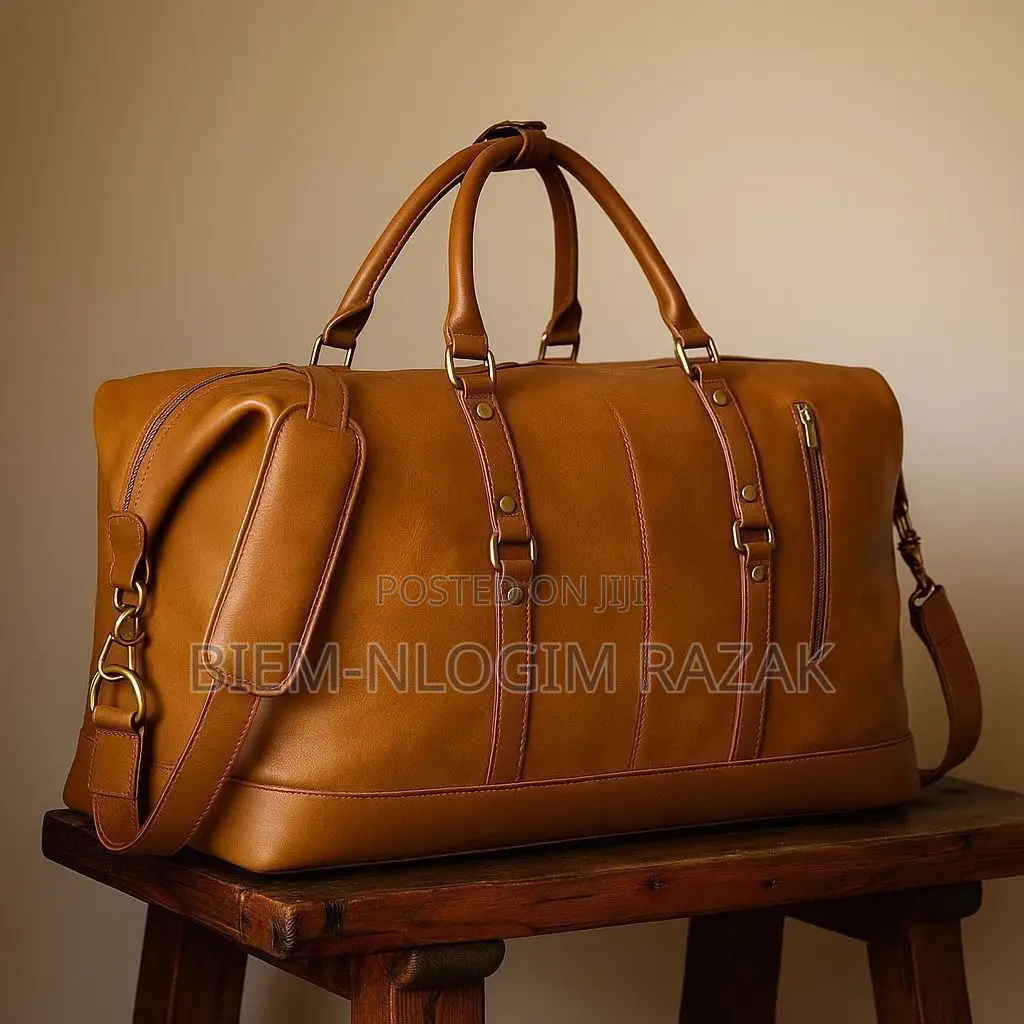 High Quality Traveling Bags Available in Stock