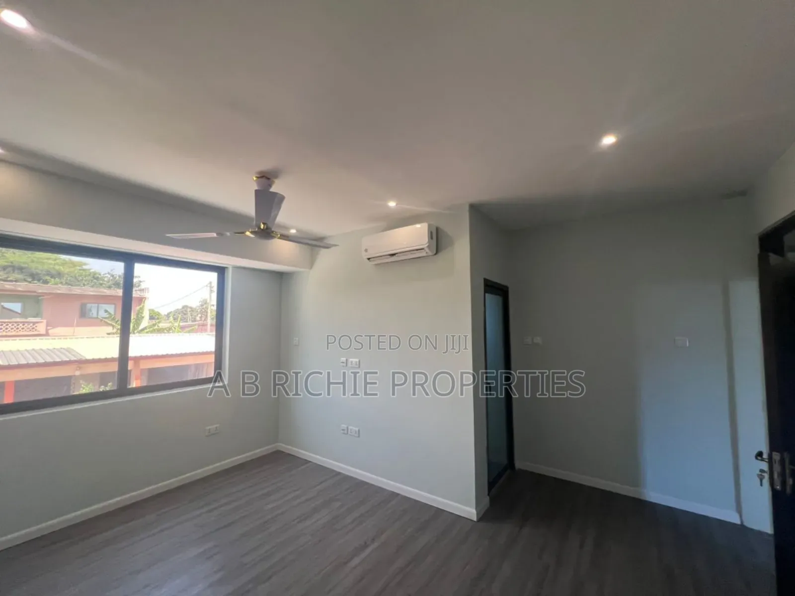 5bdrm House in Ab Richie Properties, Labone for rent
