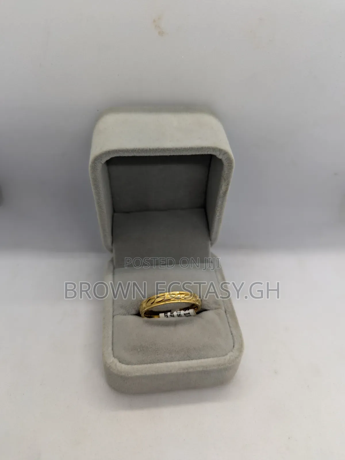 Single Wedding Rings (Swipe)