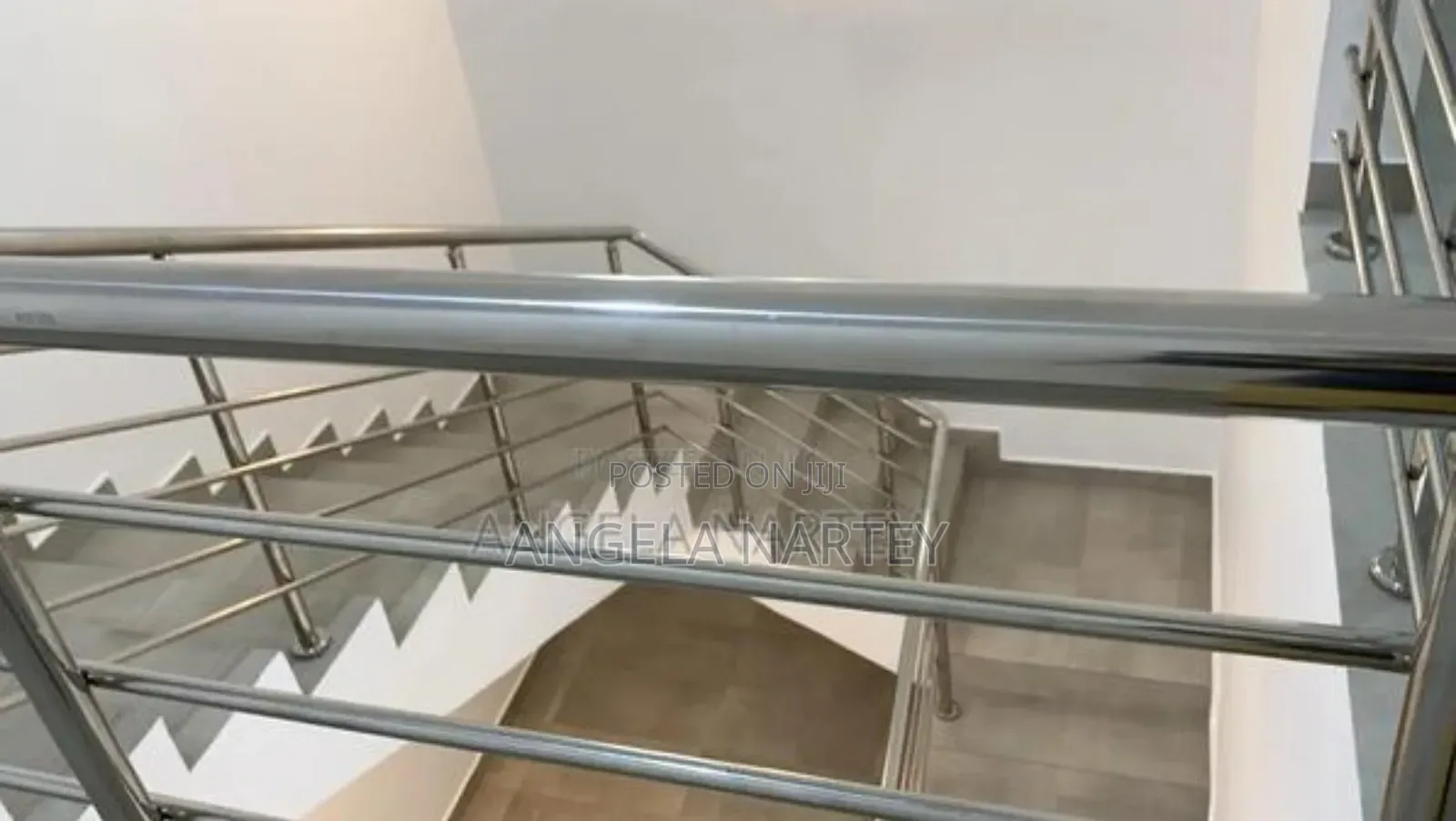 4bdrm House in Community 25 Tema for sale