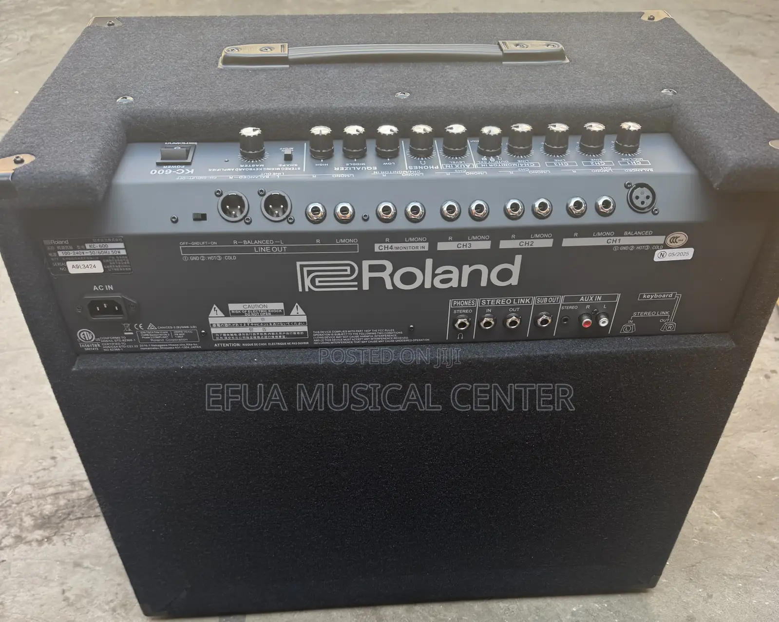 Kc600 Roland Keyboard Combo