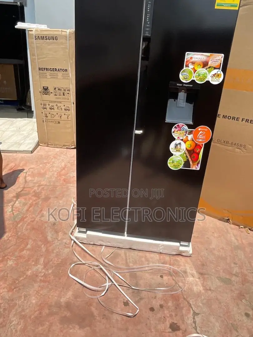 Convenient 583 LTR Water Dispenser Dual Fridge