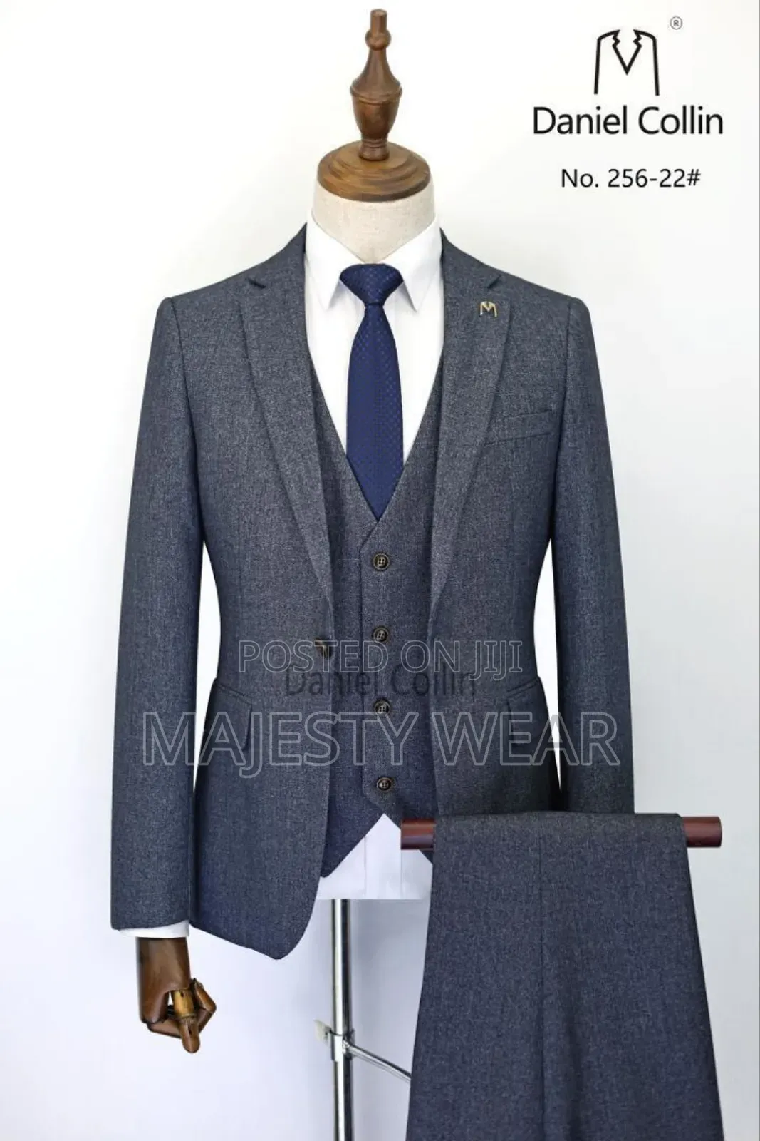 Best Selling Luxurious Suit