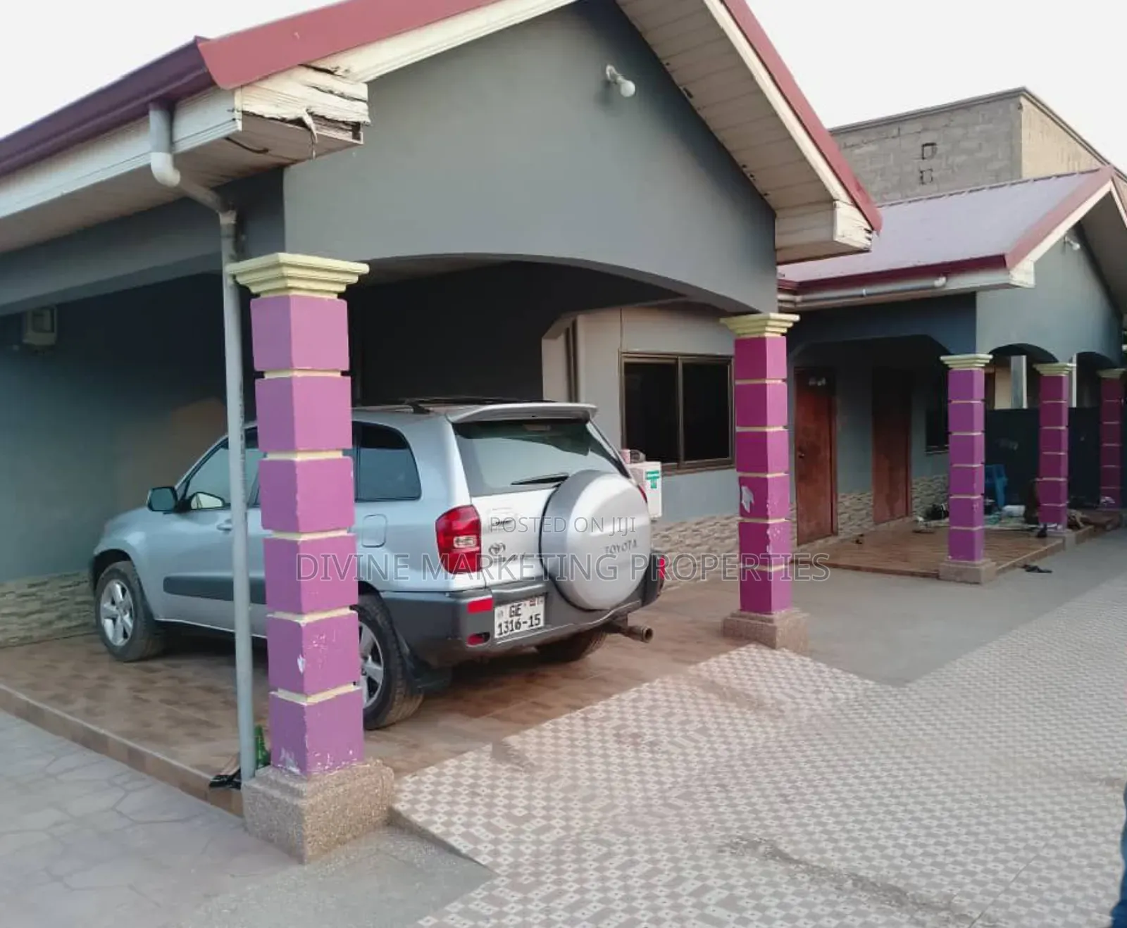3bdrm House in Owusu Ansah, Oyarifa for sale