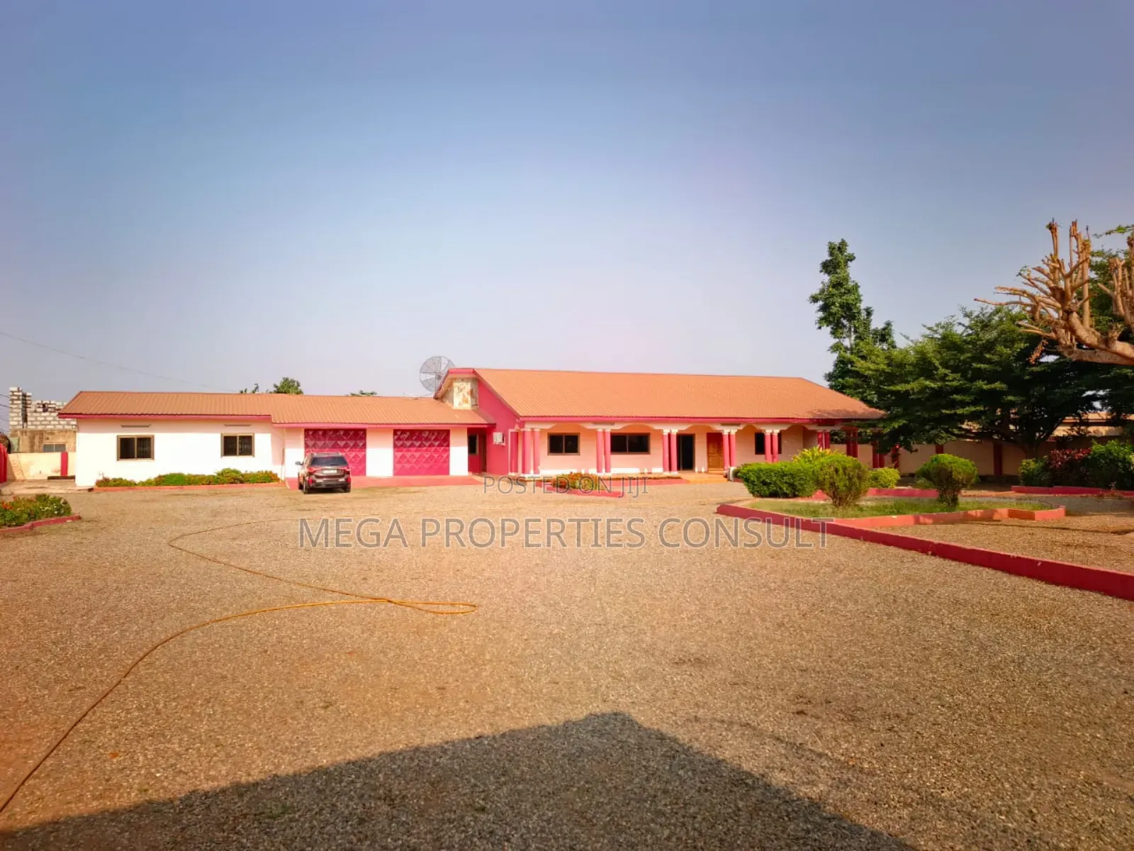 6bdrm House in Ofankor for sale