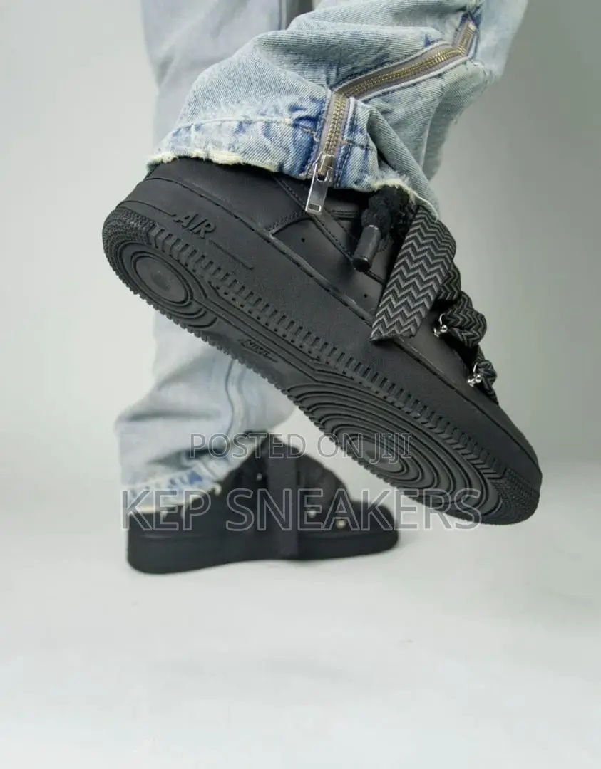Nike Air Force 1 Wide Lace