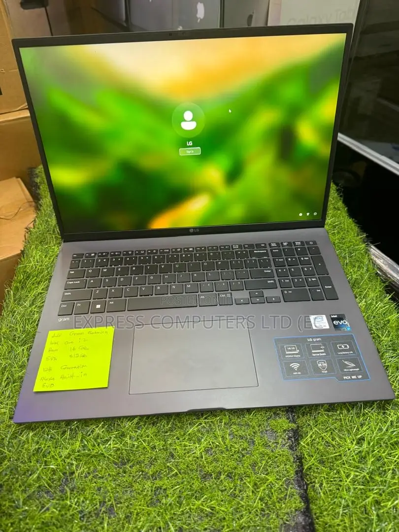 Laptop LG Gram 15.6 16GB Intel Core I7 SSD 1T