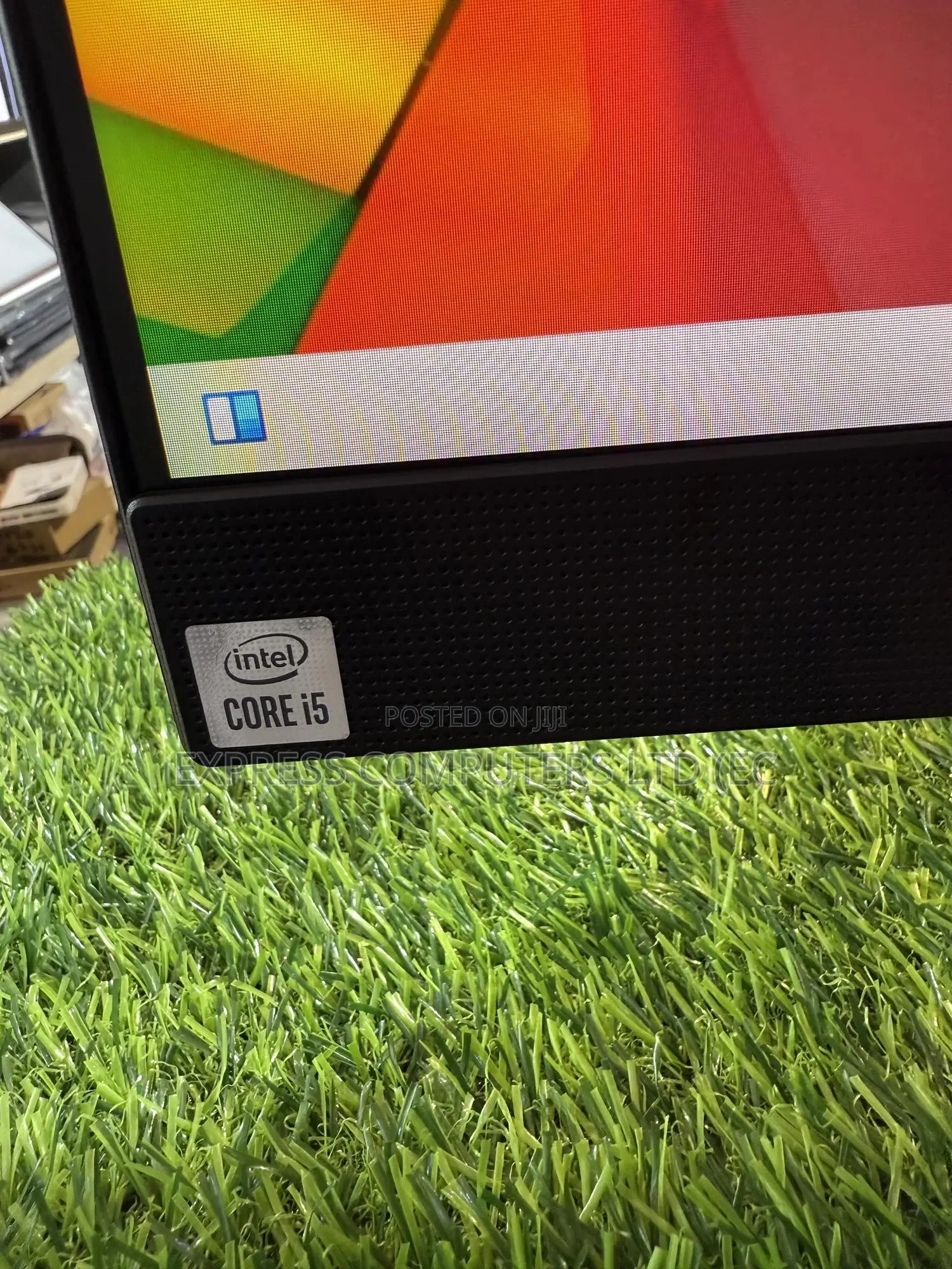 Desktop Computer Dell OptiPlex 5260 16GB Intel Core I5 SSD 512GB