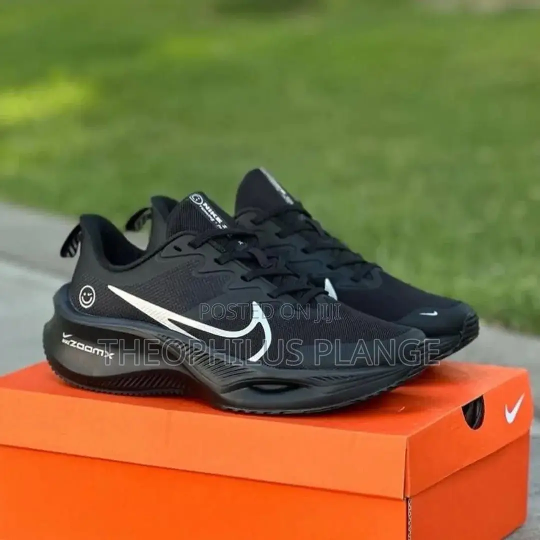 Original Nike Zoom Sneaker.