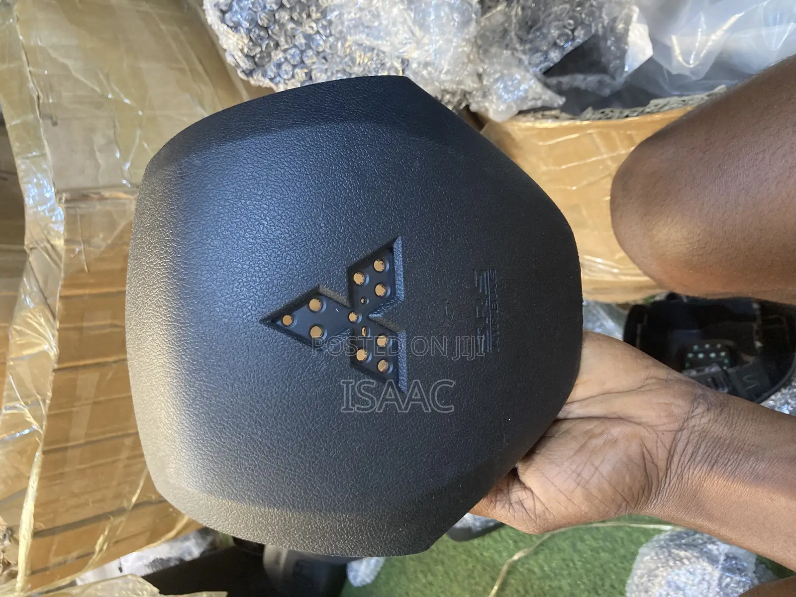 Outlander 2016 Airbag Cover