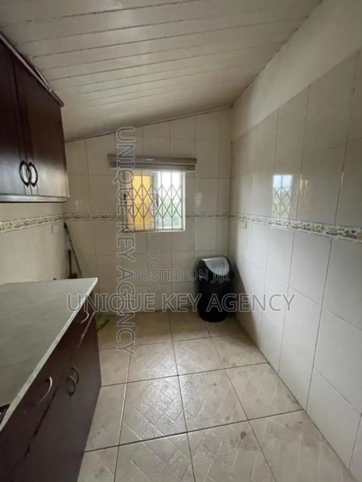 Furnished 2bdrm Apartment in Unique Key Agency, Labone for rent