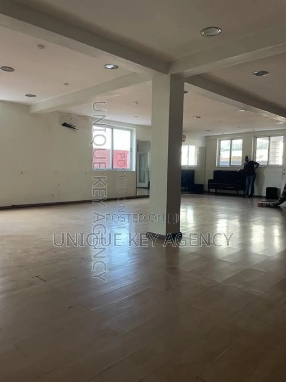 Spacious Office Space to Let